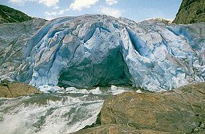 18 Gletschertor des Nigardsbreen - Norwegen