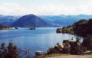 75 Hardangerfjord - Norwegen